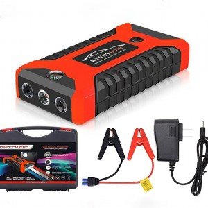 Portable Car Jump Starter 300 A Starting Current, 800 A Peak Booster Power Bank with LED Flashlight, Type‑C Charging Cable & Carry Case